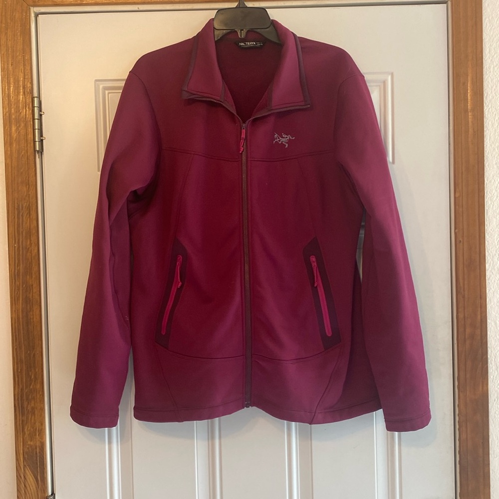 Arc’teryx jacket, fuzzy inside, size XL